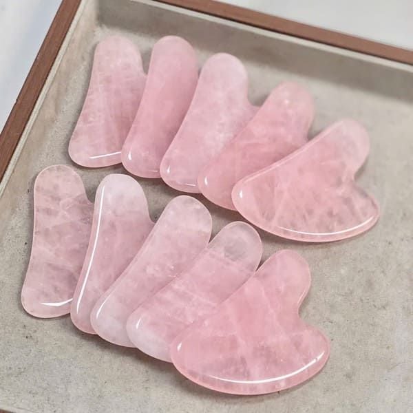 43 tuổi mà ai cũng tưởng mới 33, bí quyết của tôi nằm ở 1 bước chăm da và 1 ly nước ép cần tây mỗi sáng - Ảnh 11. 43 tuổi mà ai cũng tưởng mới 33, bí quyết của tôi nằm ở 1 bước chăm da và 1 ly nước ép cần tây mỗi sáng - Ảnh 11.