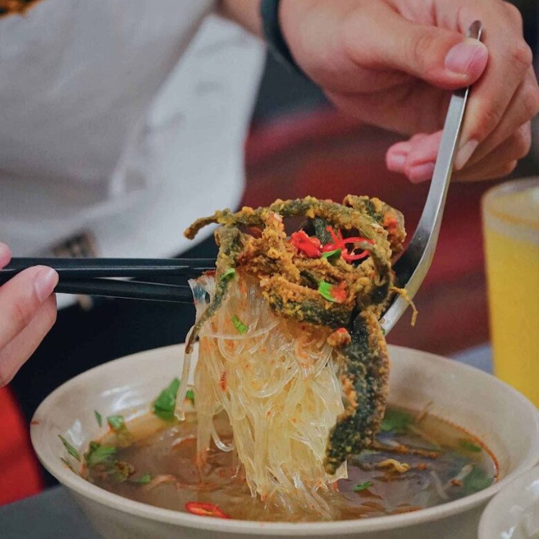 2 quán miến lươn ở Hà Nội được Michelin vinh danh: Tồn tại suốt 40 năm giữa lòng phố cổ vẫn nườm nượp khách - 5