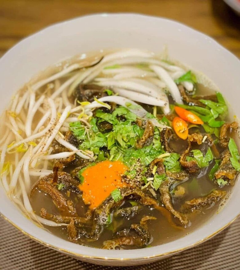 2 quán miến lươn ở Hà Nội được Michelin vinh danh: Tồn tại suốt 40 năm giữa lòng phố cổ vẫn nườm nượp khách - 7