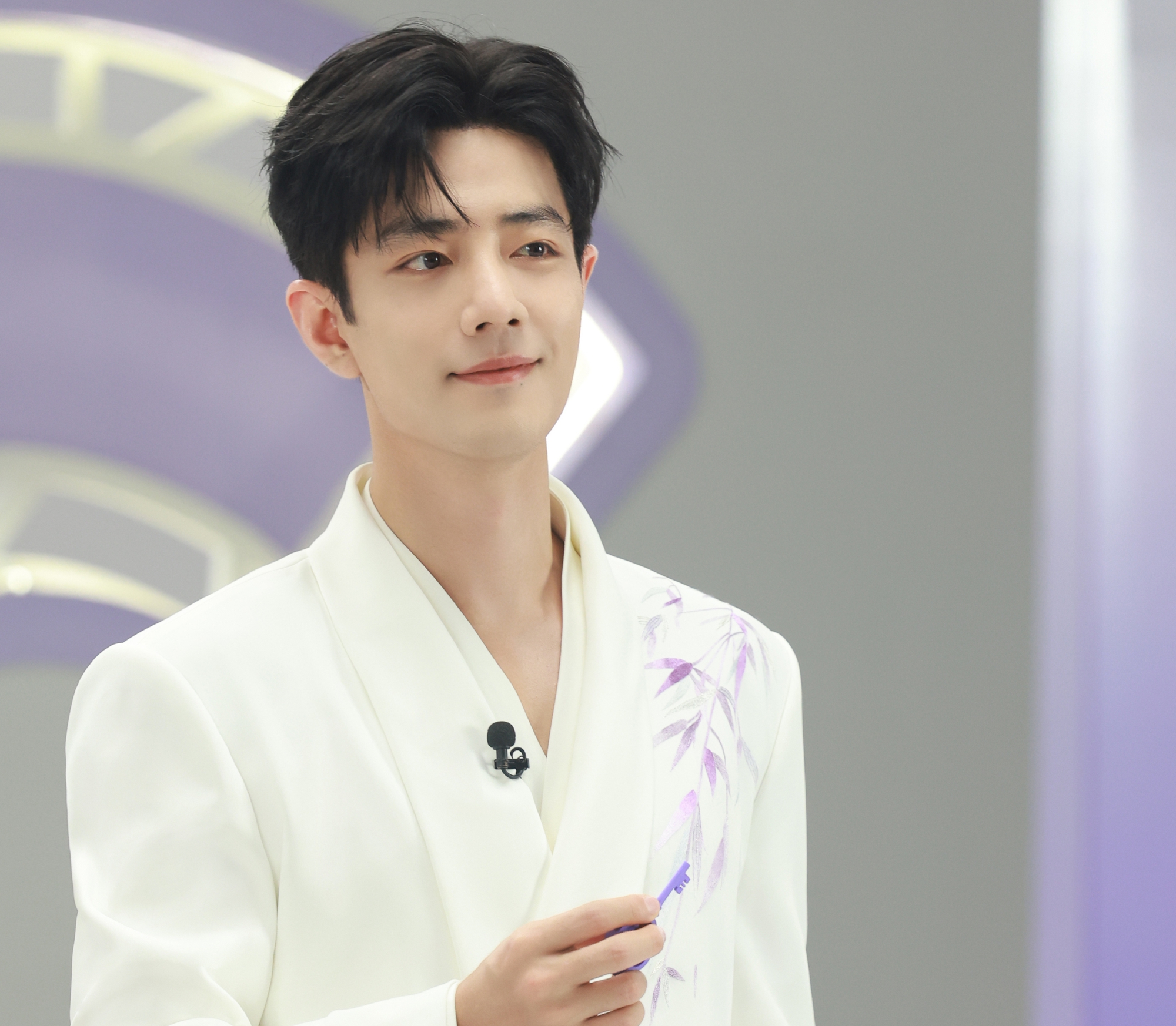 Quá khủng khiếp! Phim Trung Quốc chưa chiếu đã nuôi sống cả 1 thành phố: Nam chính đẹp nhất thế giới, lập kỷ lục 2025 - Ảnh 3. Quá khủng khiếp! Phim Trung Quốc chưa chiếu đã nuôi sống cả 1 thành phố: Nam chính đẹp nhất thế giới, lập kỷ lục 2025 - Ảnh 3.