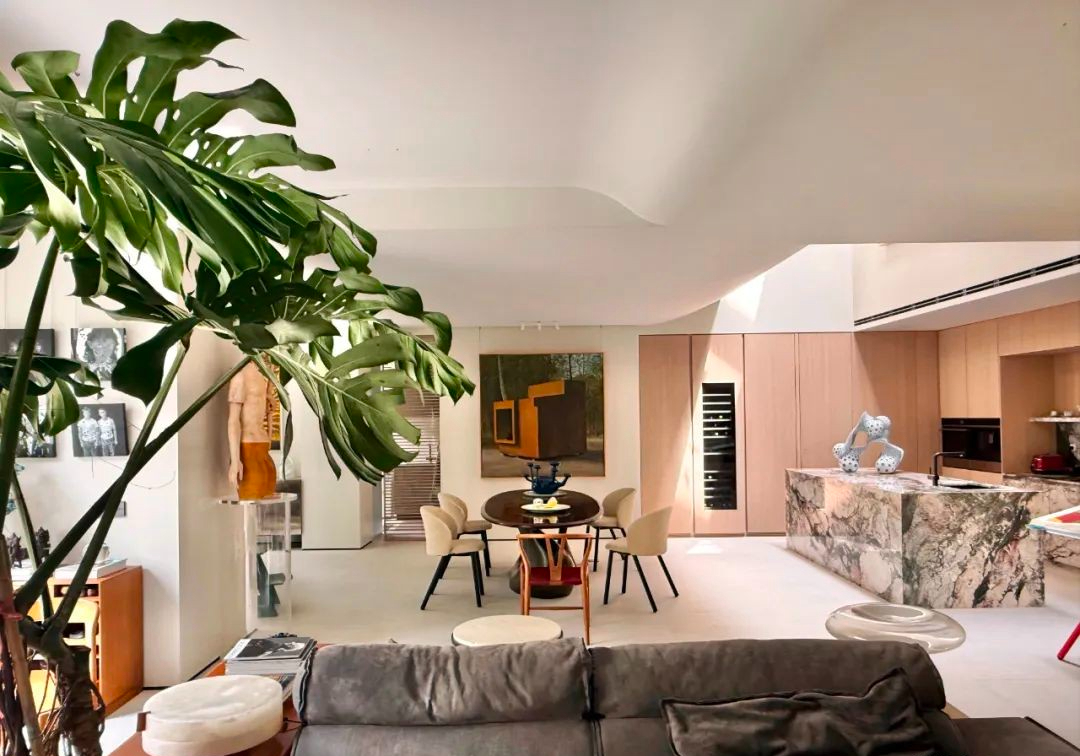 1761504868 234 Vo sinh con gai chong sua biet thu 30 ty