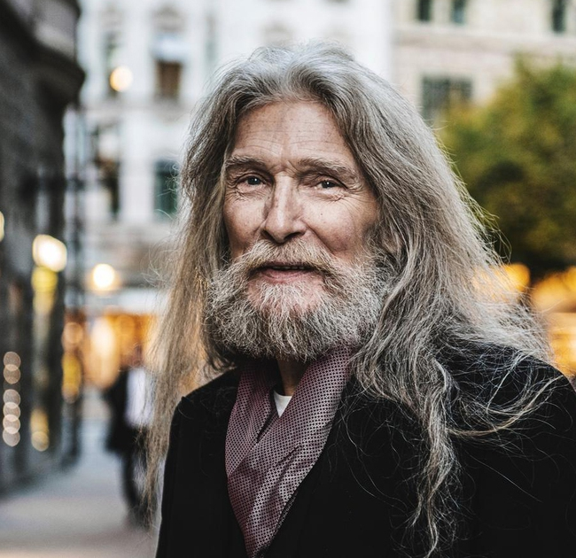 Cậu bé đẹp trai nhất thế giới vừa qua đời- Ảnh 9.