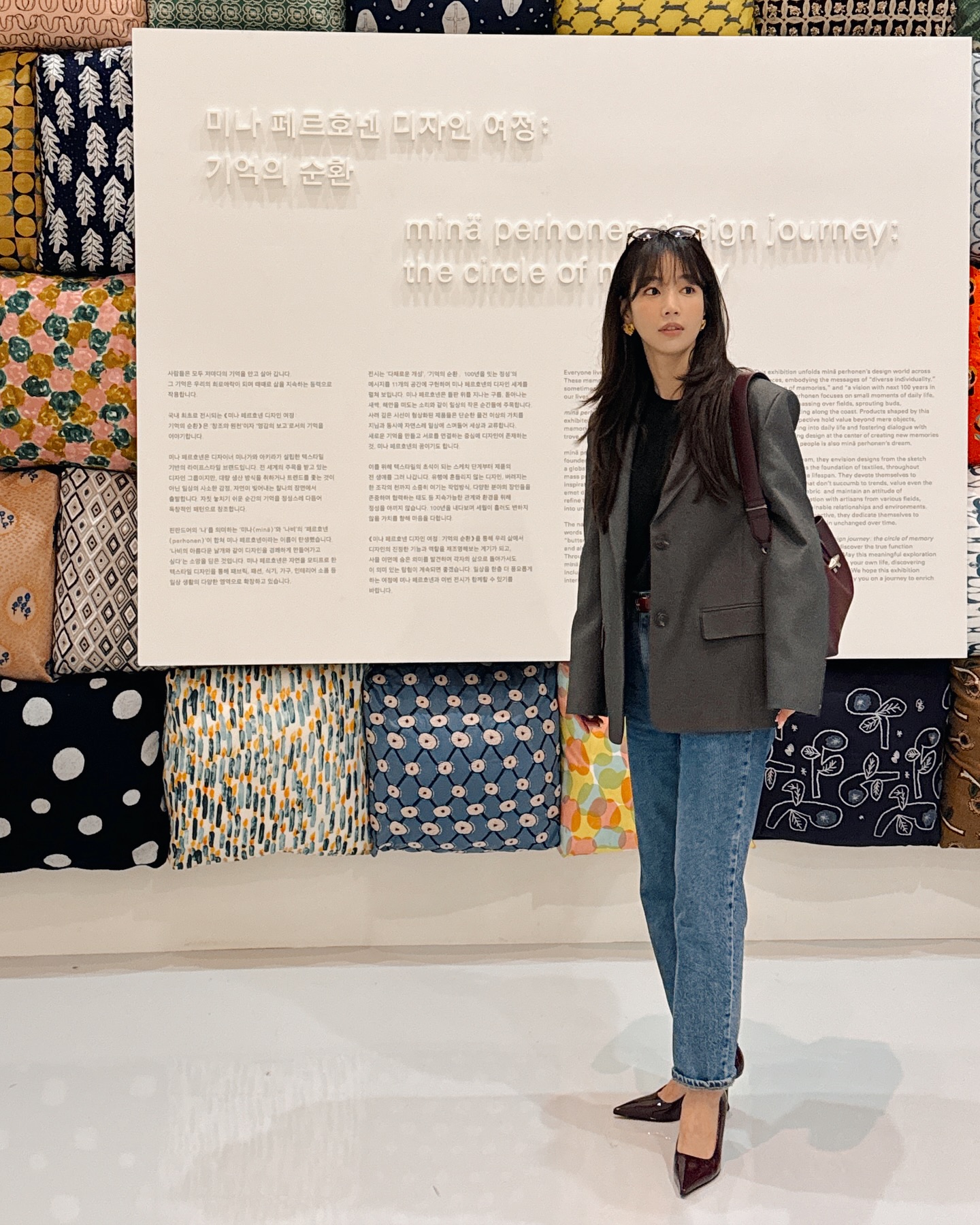 Tìm ra mẫu quần jeans hoàn hảo nhất cho phụ nữ trên 40 tuổi: Mặc lên gọn dáng, chuẩn thanh lịch - Ảnh 9. Tìm ra mẫu quần jeans hoàn hảo nhất cho phụ nữ trên 40 tuổi: Mặc lên gọn dáng, chuẩn thanh lịch - Ảnh 9.