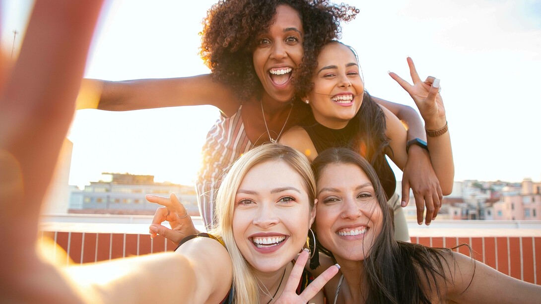 8 kiểu bạn mà mọi phụ nữ đều nên có trong đời - 3