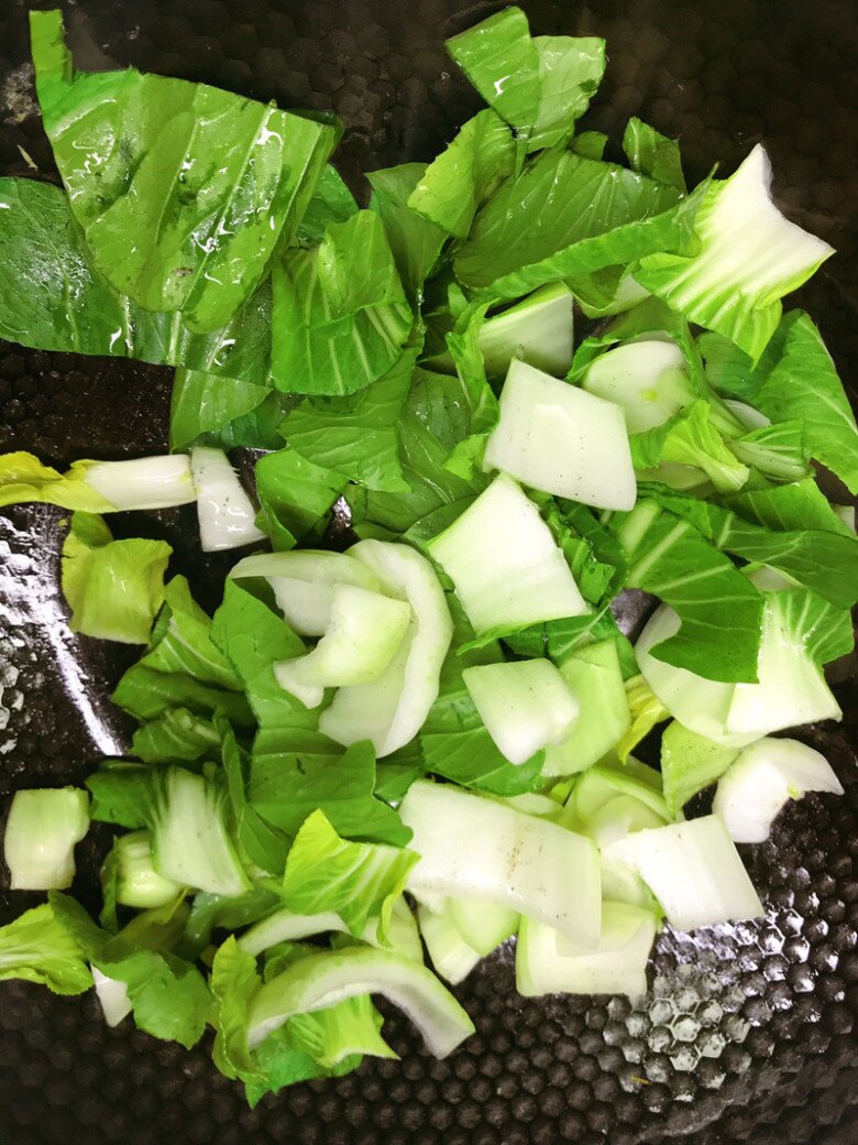 Loại rau giàu canxi đem xào với thứ này được món ăn siêu bổ lại trôi cơm - 5