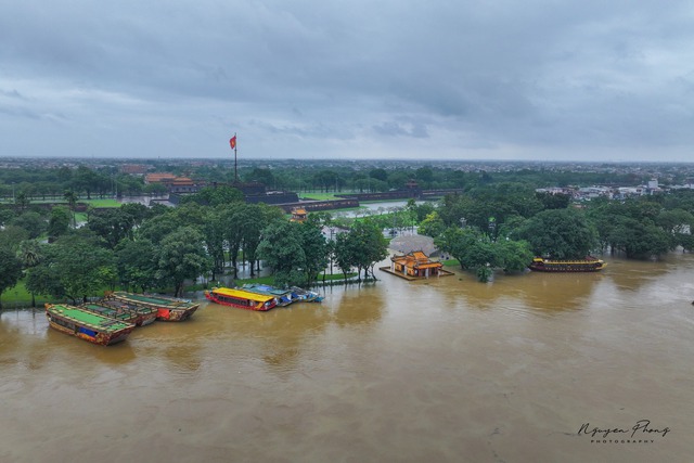 Thương lắm cảnh tượng ở Di tích Cố đô Huế ngày 28/10- Ảnh 18.