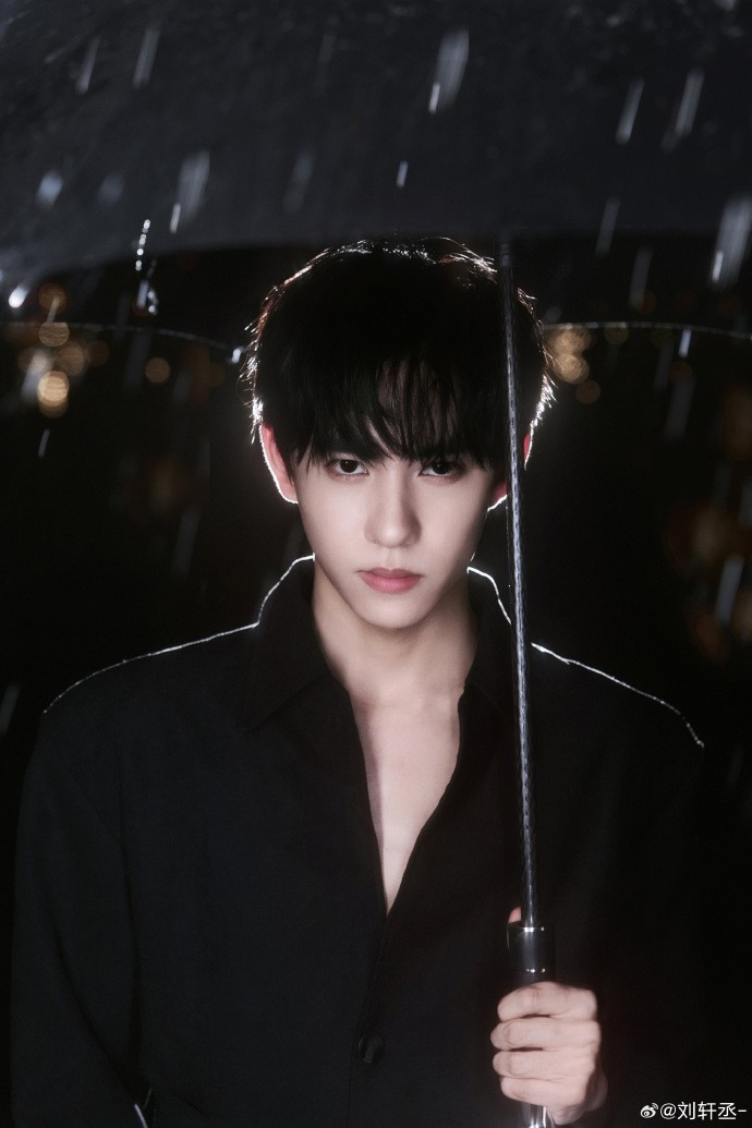 Hàng loạt nghệ sĩ lên tiếng cầu cứu- Ảnh 4.