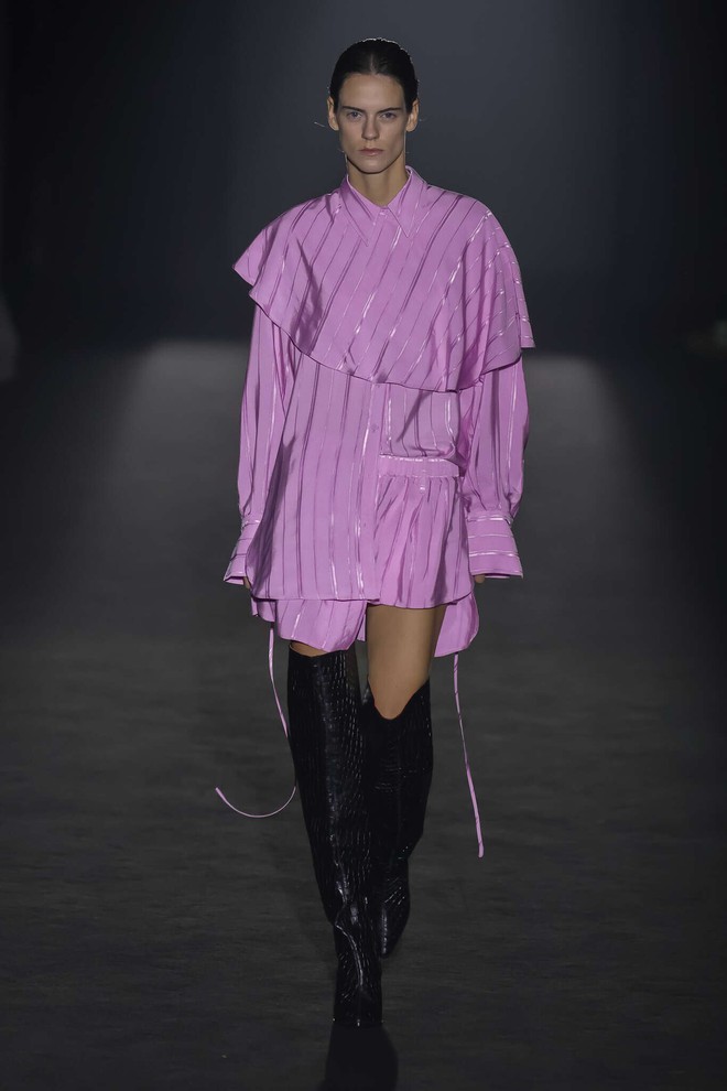 Những thiết kế kẻ "nên có" trong tủ đồ thu đông của các nàng- Ảnh 4.