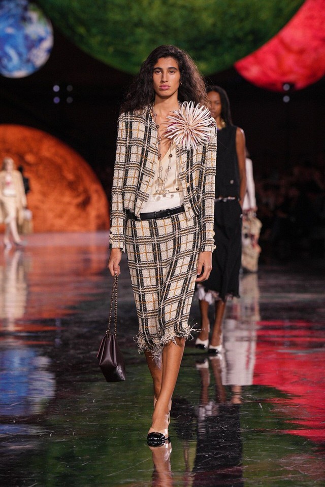 Những thiết kế kẻ "nên có" trong tủ đồ thu đông của các nàng- Ảnh 5.