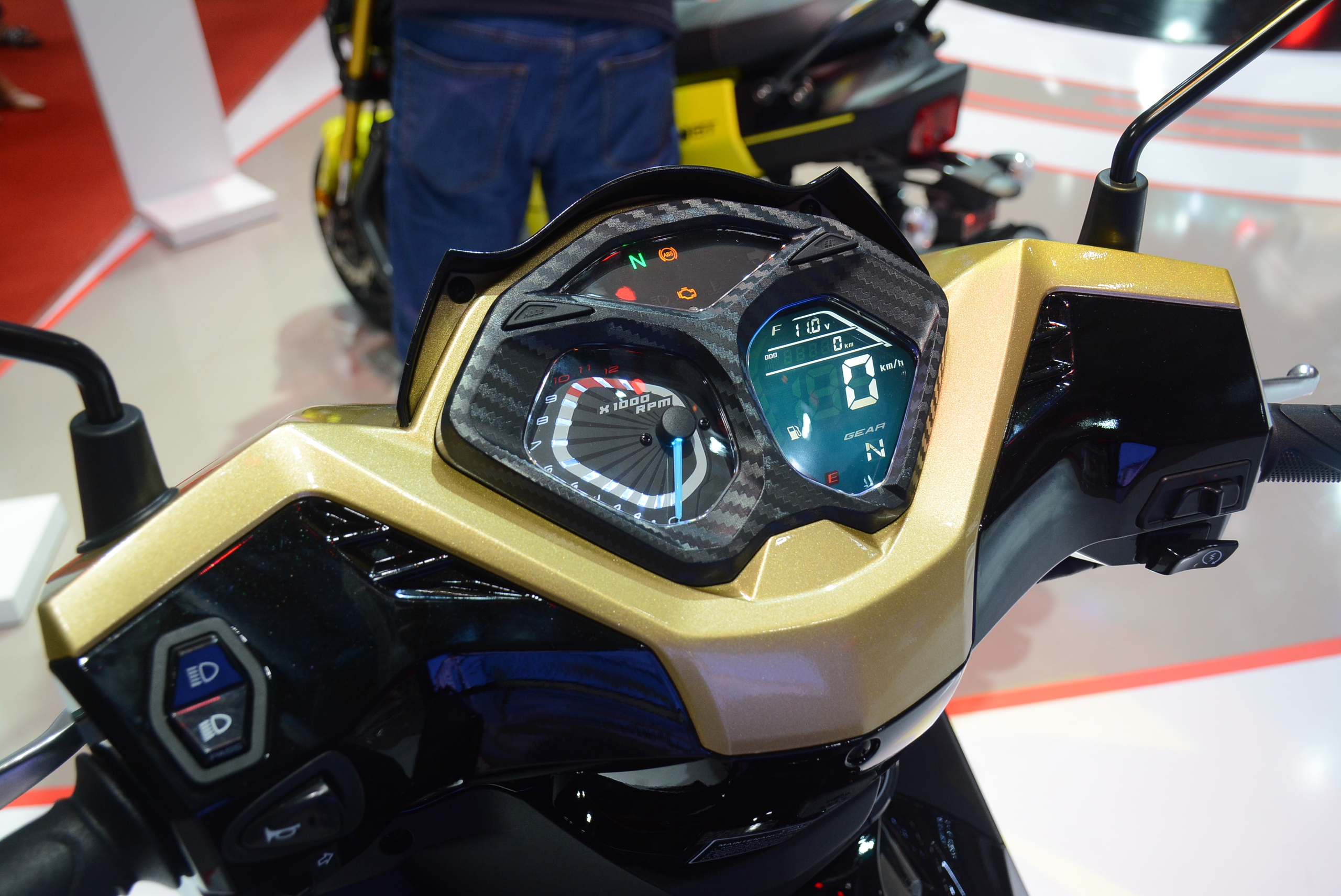 Quan niệm sai lầm của nhiều người Việt khi đổ xăng cho xe máy- Ảnh 2.