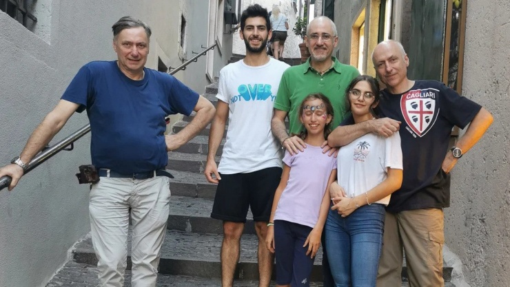 Gia đình Segala là những người mang gene hiếm ở làng Limone sul Garda. Ảnh: CNN