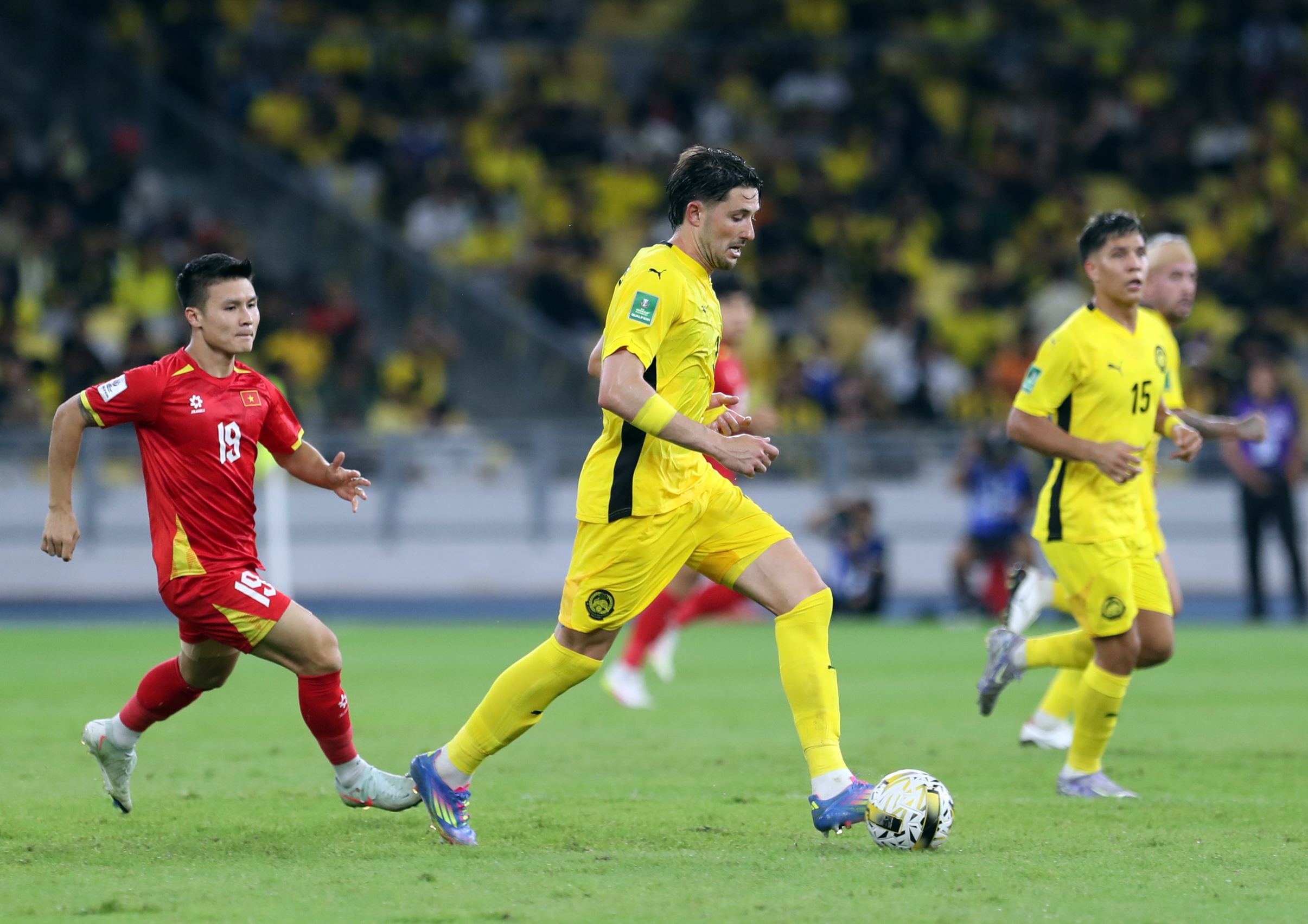 Trước hạn chót FIFA chốt kết luận kháng cáo: Bóng đá Malaysia ‘biết thân biết phận’- Ảnh 3. Trước hạn chót FIFA chốt kết luận kháng cáo: Bóng đá Malaysia ‘biết thân biết phận’- Ảnh 3.