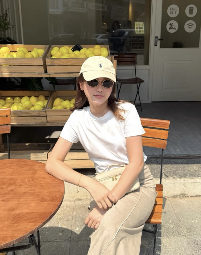 Bản phối vượt thời gian của những chiếc kính đen kinh điển - Ảnh 7.