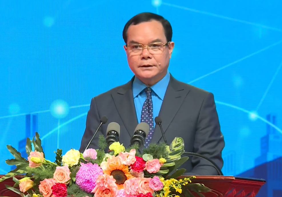 Tuyên đương 80 điển hình tại Đại hội thi đua yêu nước CNVC-LĐ toàn quốc lần thứ XI 3 Đại hội thi đua yêu nước công nhân viên chức - lao động toàn quốc lần thứ XI - Ảnh 3.