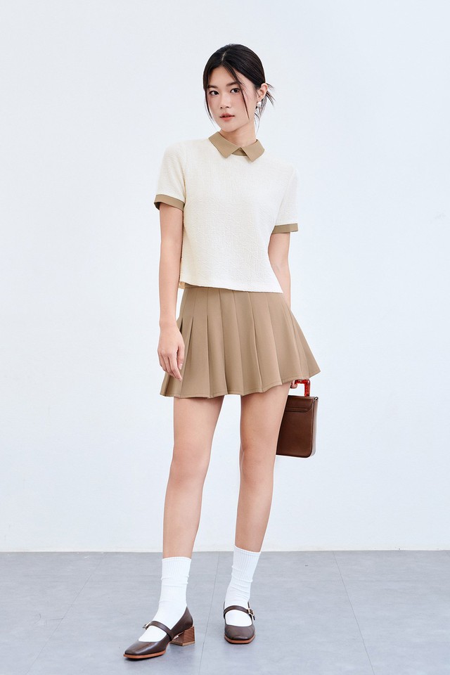 Từ đường phố đến sân pickleball, chân váy tennis khẳng định vị thế  - Ảnh 4.