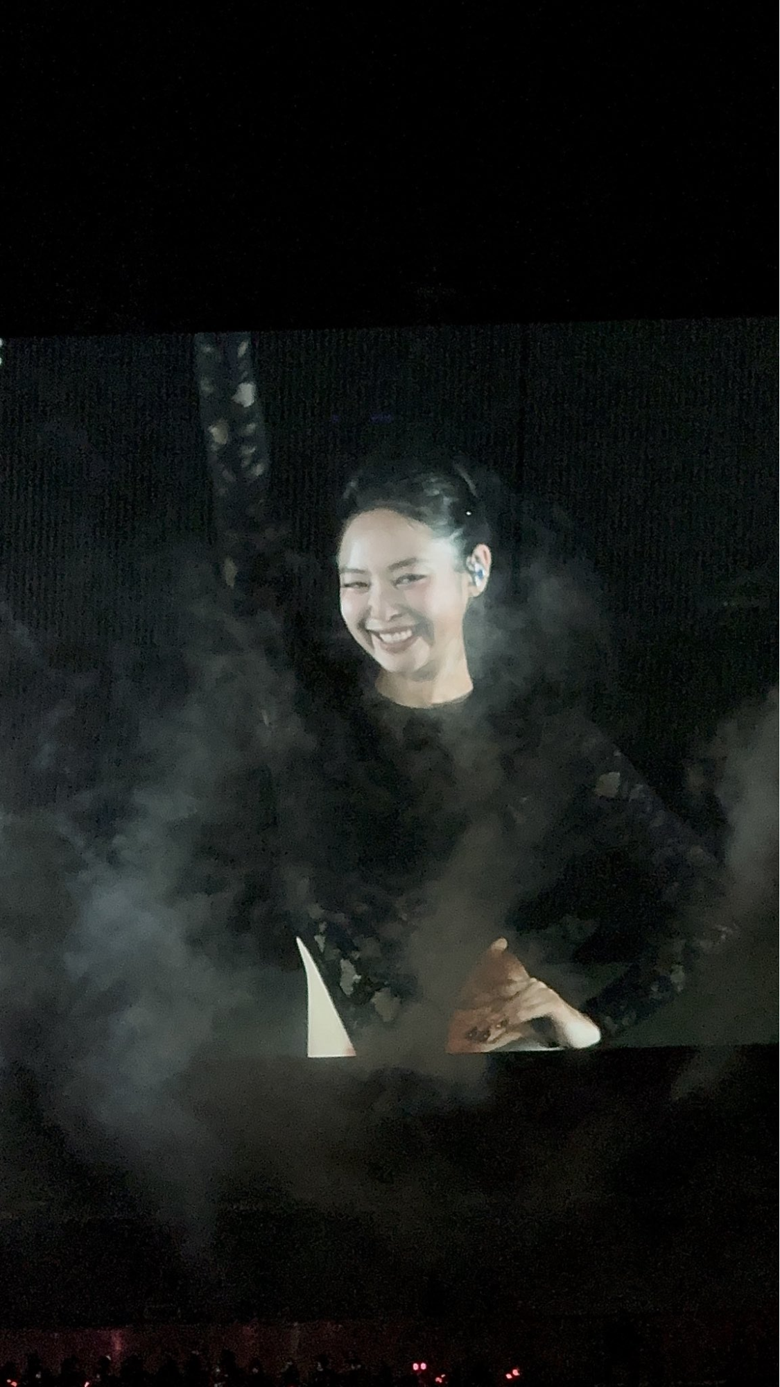 Jennie bị BLACKPINK bỏ rơi, 2 triệu lượt xem mà phẫn nộ- Ảnh 6.