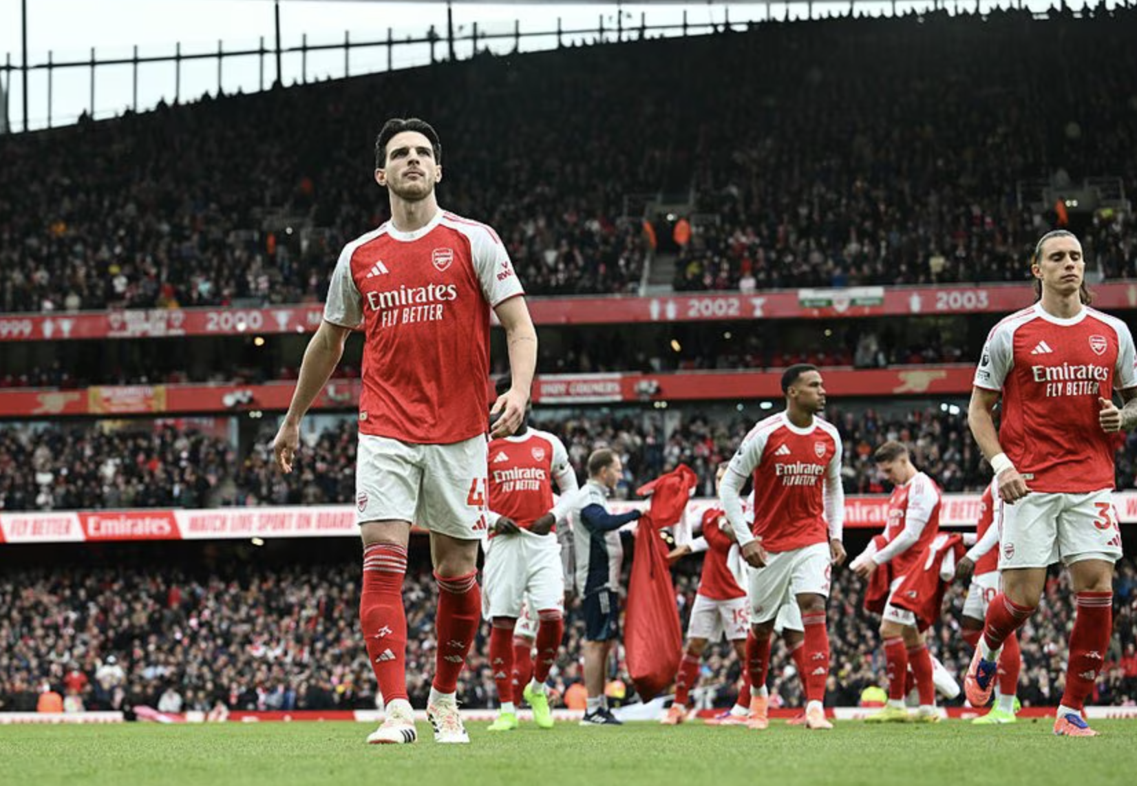 Eze gieo sầu "cố nhân" Palace, Arsenal độc chiếm đỉnh bảng 5 Eze gieo sầu