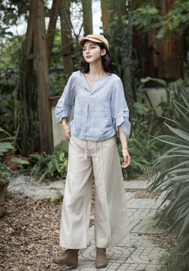 Thăng hạng nét thanh lịch với áo cổ chữ V- Ảnh 7.