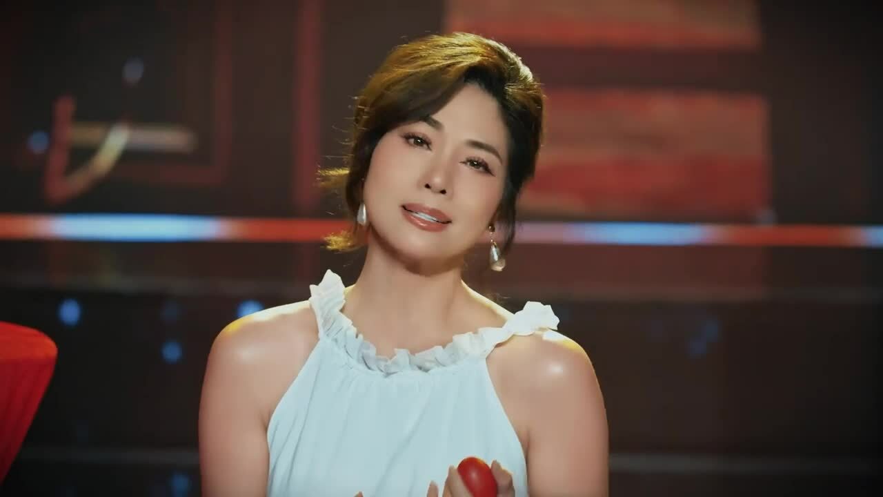 Hồ Lệ Thu hát "Say một đời vì em"