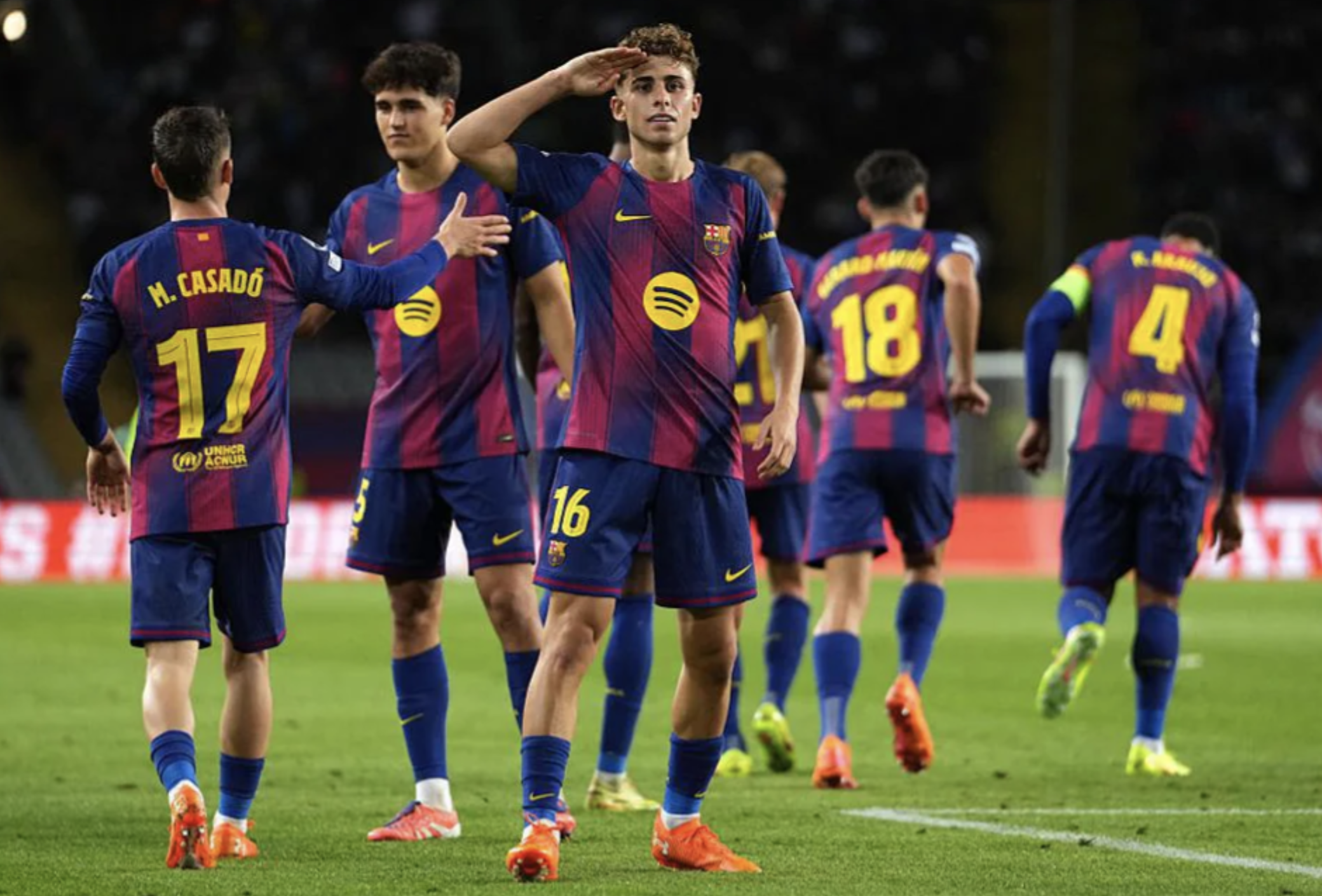 Fermin Lopez lập hat-trick, Barcelona chạy đà ấn tượng trước 