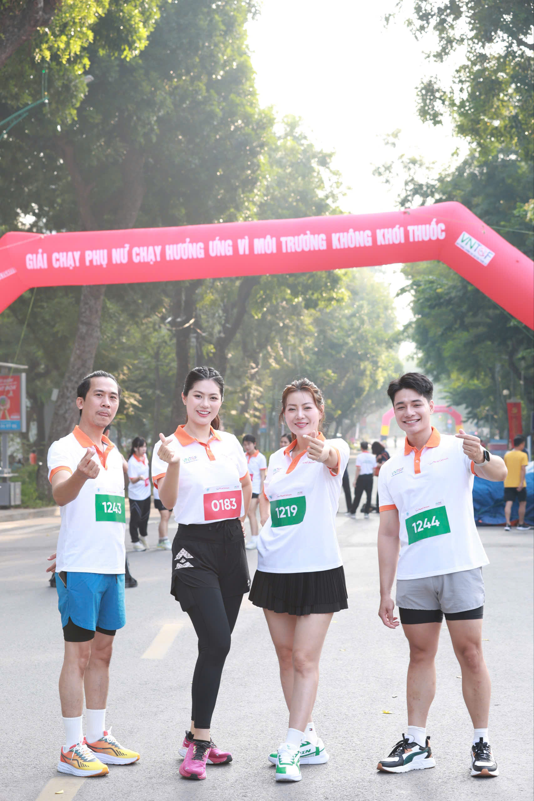 Gần 2.000 người chạy bộ lan tỏa thông điệp không khói thuốc - Ảnh 4.