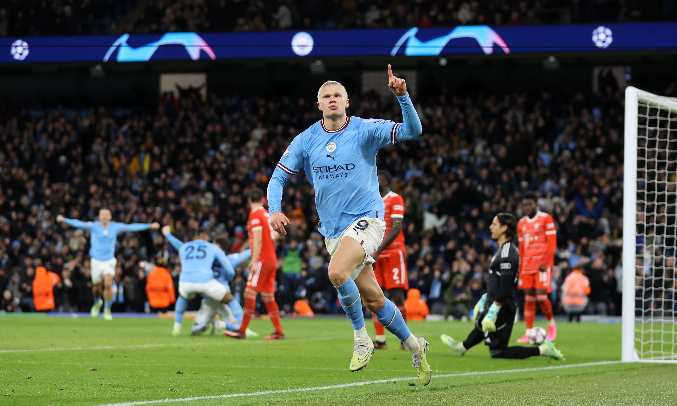 Brentford - Man City (22 giờ 30 phút ngày 5-10): 