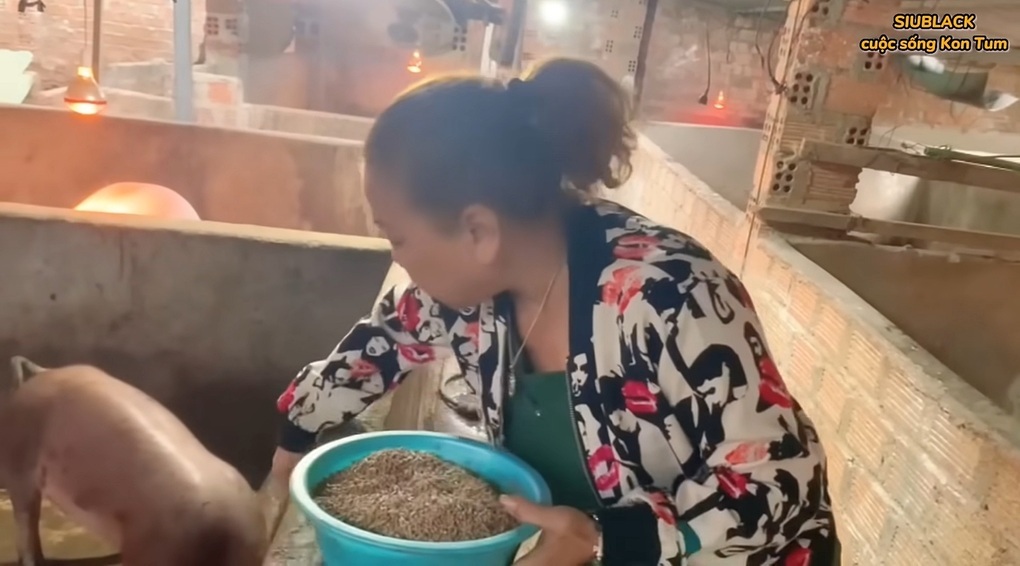 Cuộc sống của Siu Black ở quê ra sao trước khi gặp biến cố sức khỏe? - 3