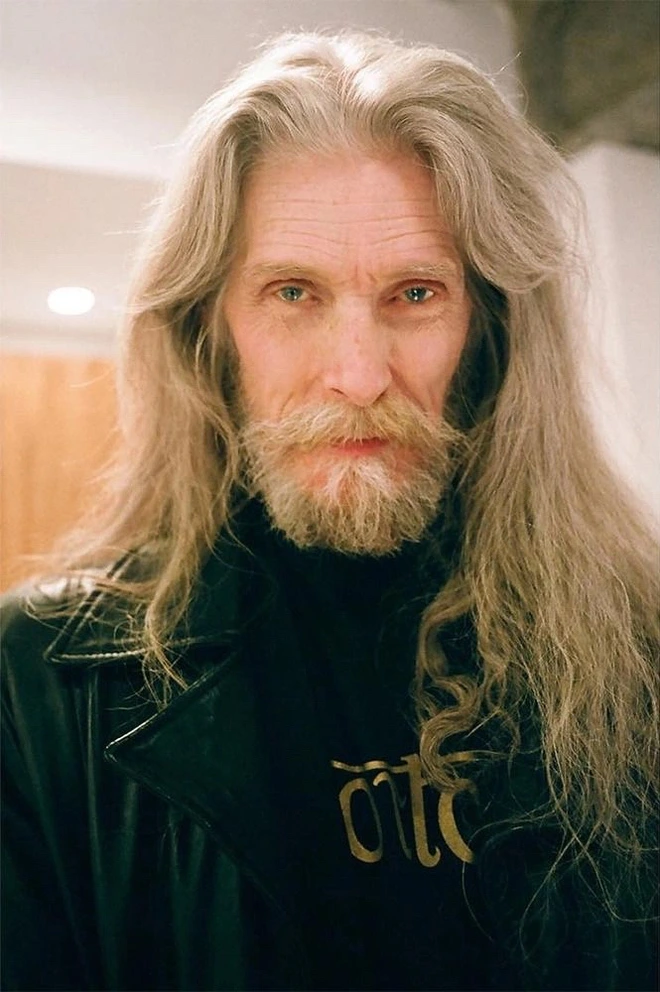 Nhìn lại đỉnh cao nhan sắc “cậu bé đẹp nhất thế giới” vừa qua đời: Đẹp đến siêu thực nhưng biến cuộc đời thành bi kịch 15 Nhìn lại đỉnh cao nhan sắc “cậu bé đẹp nhất thế giới” vừa qua đời: Đẹp đến siêu thực nhưng biến cuộc đời thành bi kịch - 18