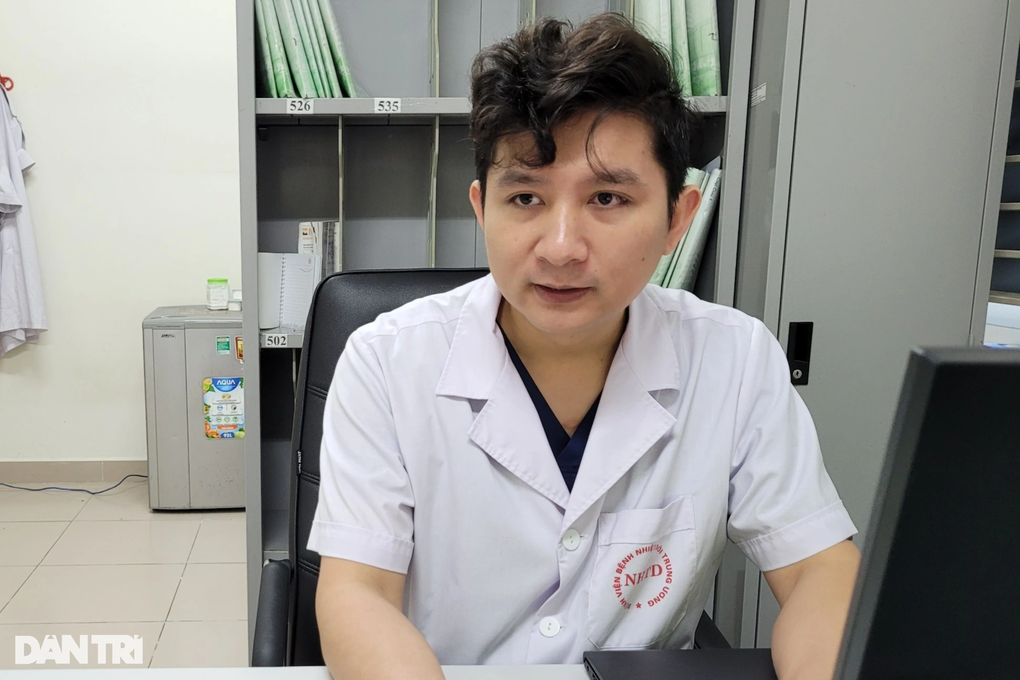 Dầu hít Thái được nhiều người Việt dùng bị nhiễm khuẩn: Loạt nguy cơ - 2