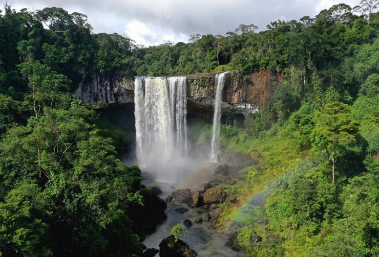 Kỳ diệu khoảnh khắc cầu vồng rực rỡ xuất hiện ở thác K50 - 4