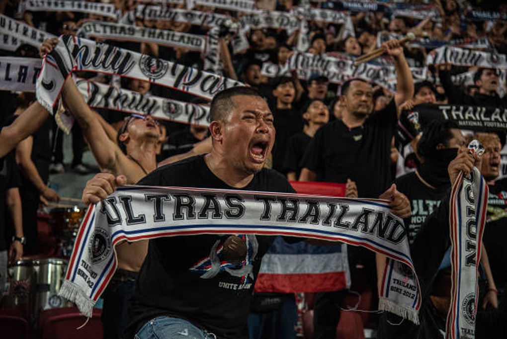 Cổ động viên dọa tẩy chay tuyển Thái Lan để ủng hộ HLV Masatada Ishii - 3