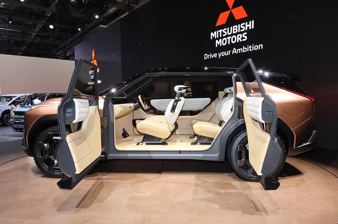 Mitsubishi Pajero Sport - Ảnh 7.