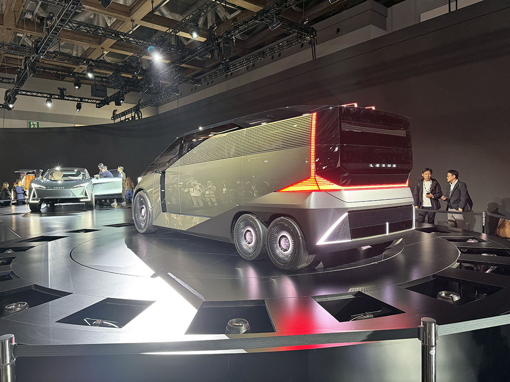 Lexus khuấy động triển lãm Japan Mobility Show 2025 bằng loạt xe concept mới - Ảnh 2.