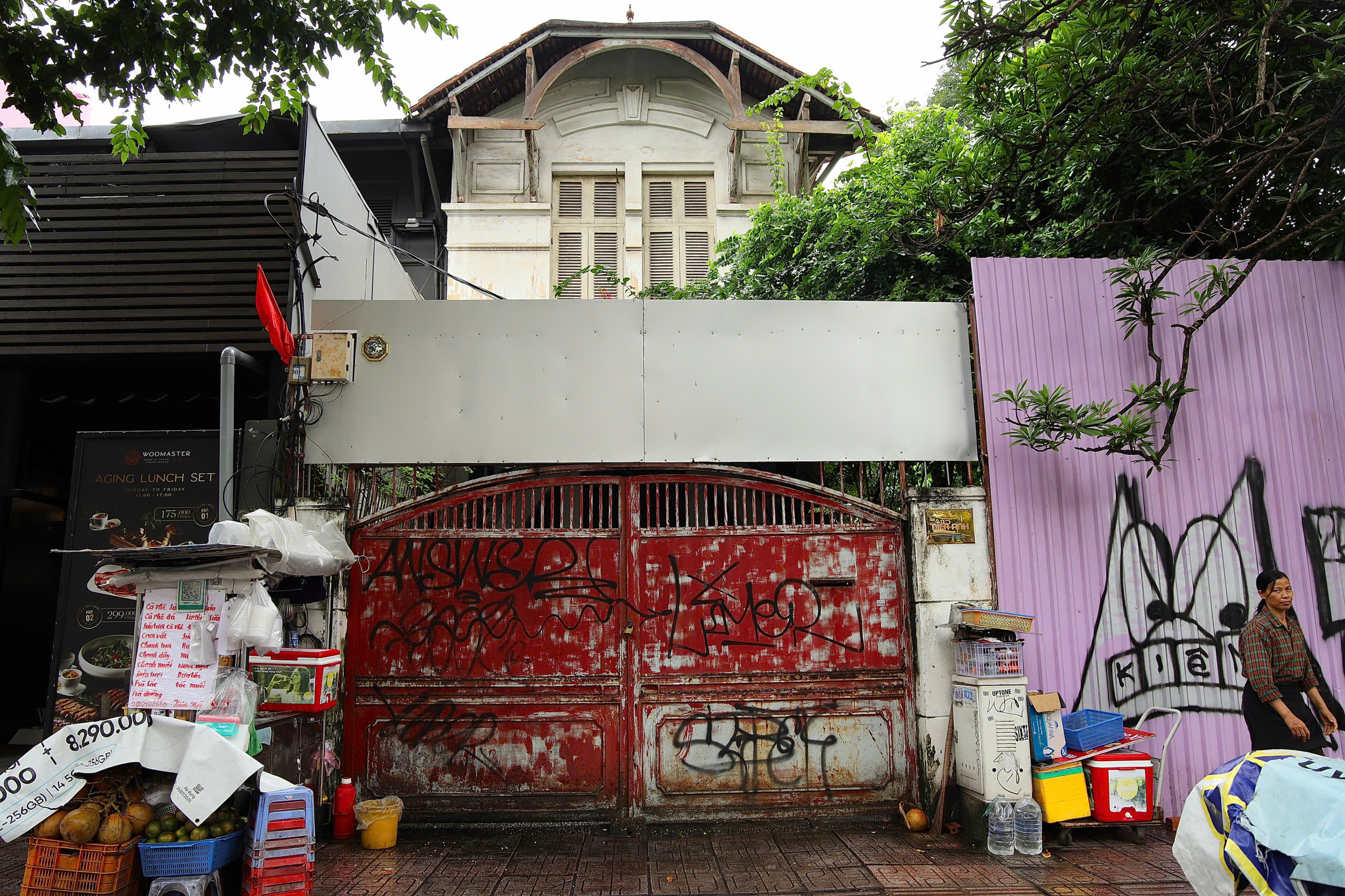 TP HCM: Cận cảnh 4 biệt thự cũ đang được xem xét 