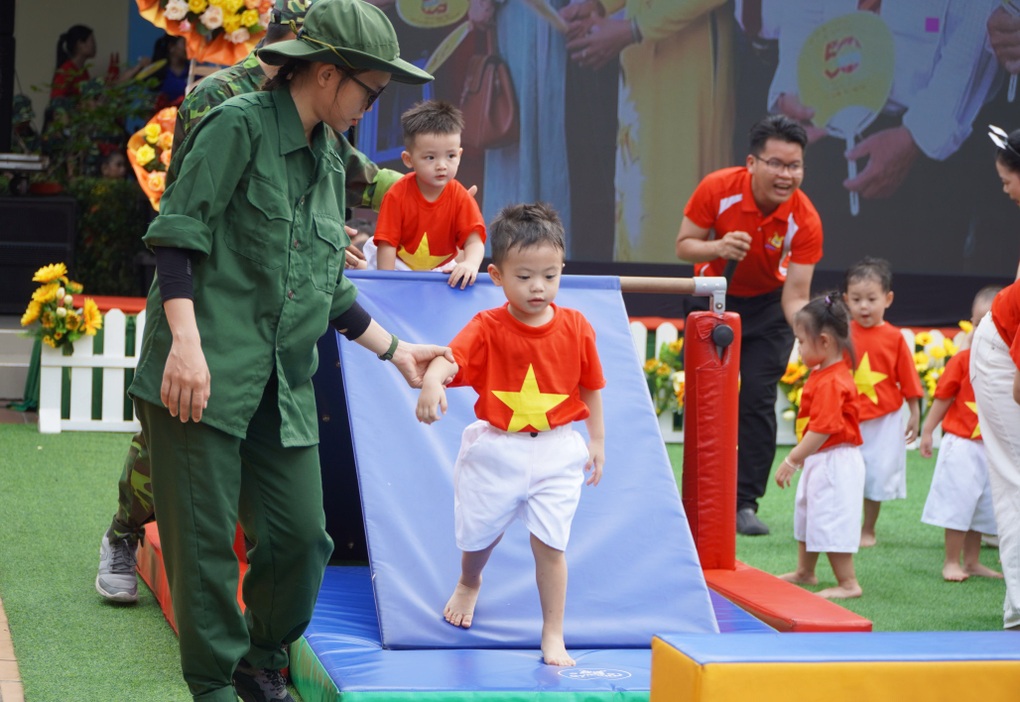 Đại biểu Quốc hội cảnh báo trẻ nghiện” mạng ảo, mê tổng tài - 3