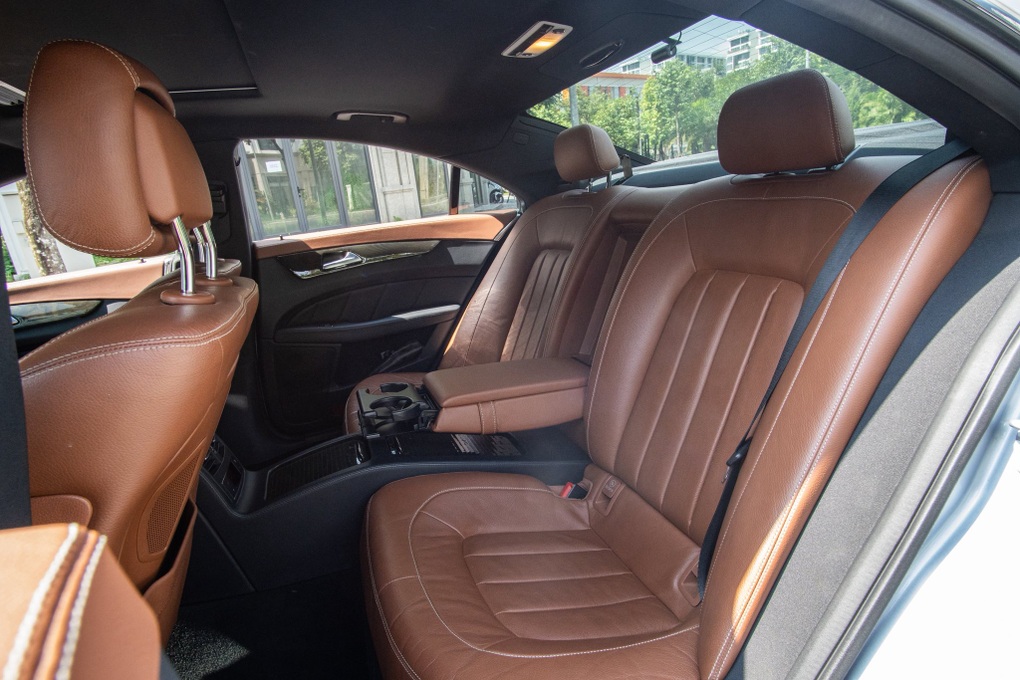 Rao Mercedes CLS 2015 giá 1,2 tỷ, người bán nói: “Việt Nam chỉ có 2 chiếc” - 5