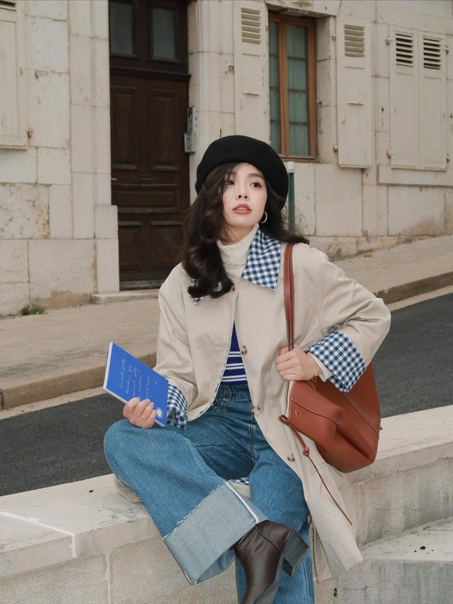 Quần jeans xanh 'vạn năng', bí quyết cho vẻ đẹp hoàn hảo năng động cả bốn mùa- Ảnh 2.