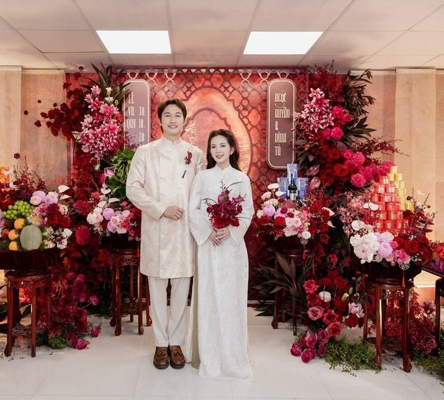 Lễ ăn hỏi Đình Tú 5 1761827772 514 Le an hoi Dinh Tu