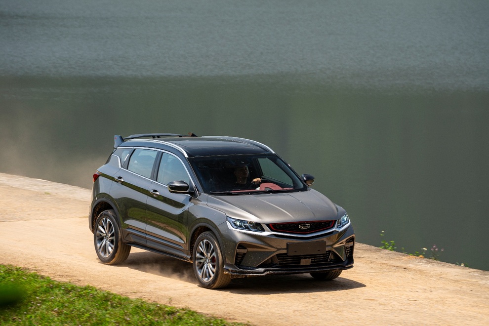 Ưu đãi khi mua Coolray: Tặng 50% lệ phí trước bạ, giá chỉ từ 499 triệu đồng - 2