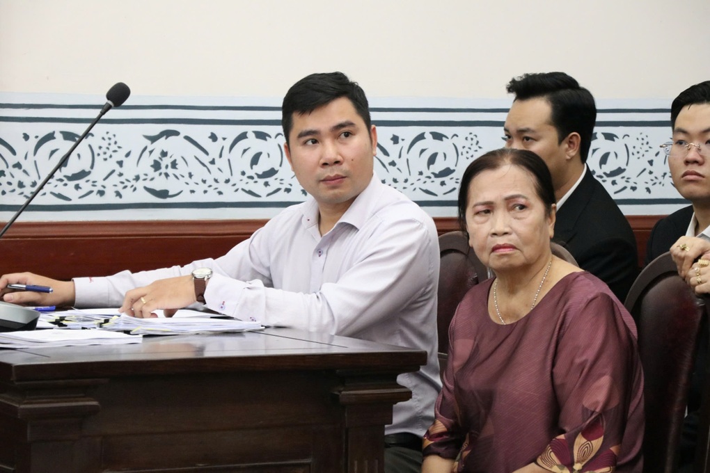 Mẹ cố diễn viên Đức Tiến rút yêu cầu chia nhà 22 tỷ đồng ở Mỹ - 2