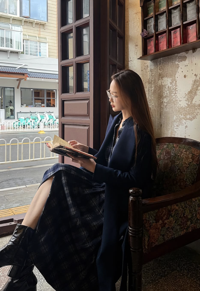 Họa tiết ca rô chưa bao giờ nhàm chán, chỉ cần nàng biết cách diện- Ảnh 6.