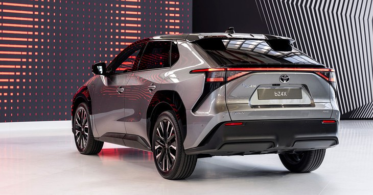 Hai mẫu xe điện Toyota rộng cửa về Việt Nam, kỳ vọng giá bán tốt 2 Toyota - Ảnh 3.