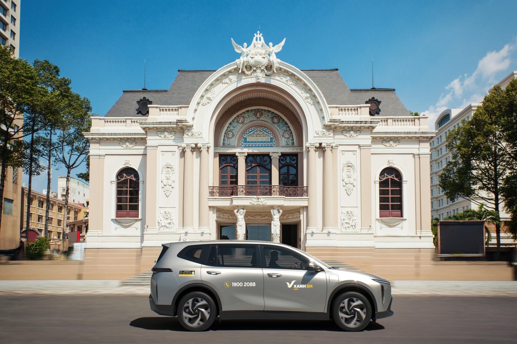 Xanh SM ra mắt dịch vụ taxi điện 7 chỗ cao cấp Xanh SM Limo - 3