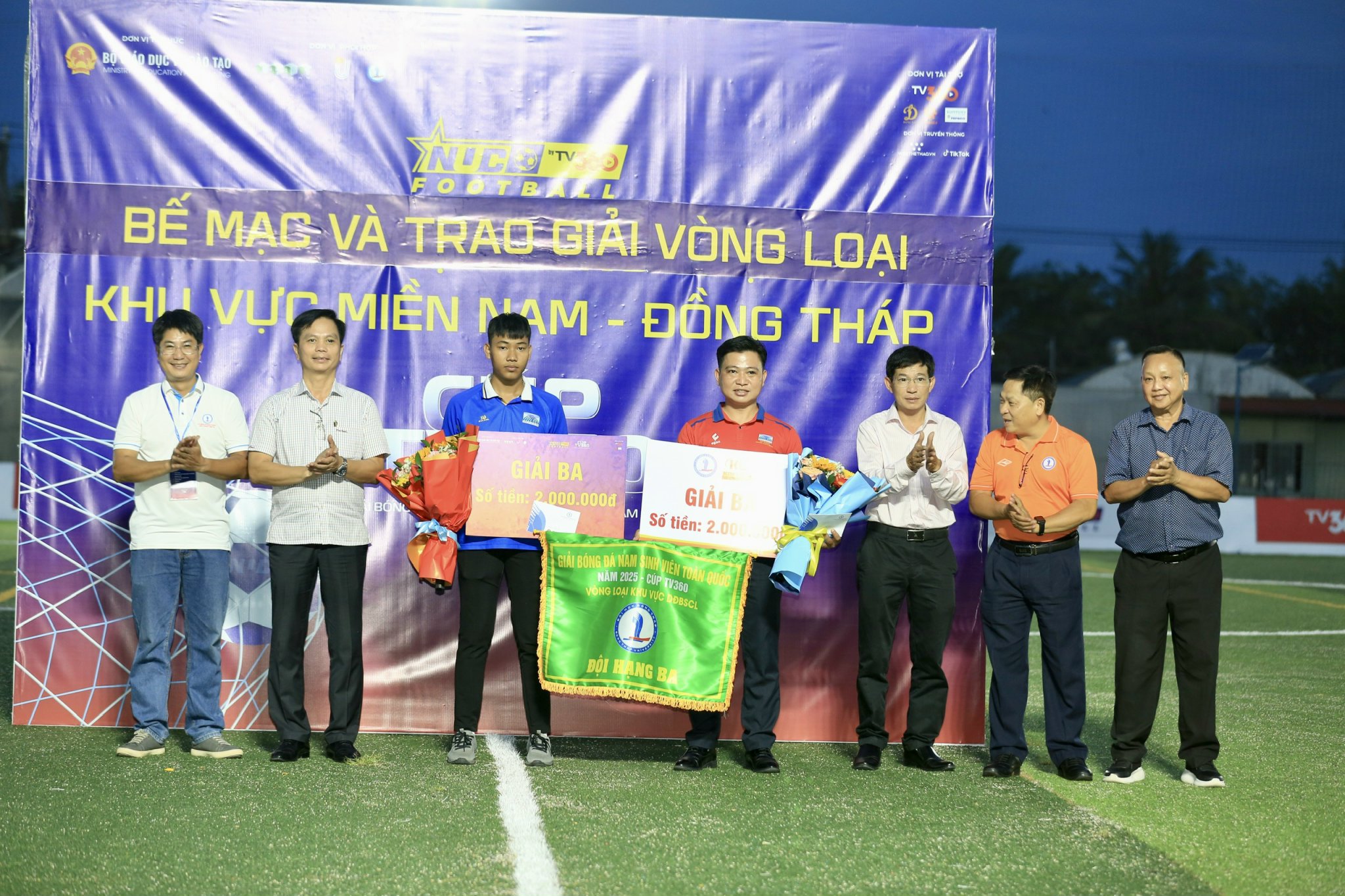 'Lột xác' ngoạn mục, đội Trường ĐH Đồng Tháp và ĐH Cần Thơ vào vòng chung kết- Ảnh 8.