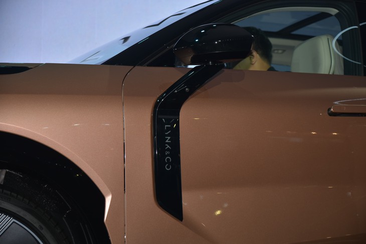 Lynk & Co 08 - Ảnh 5.