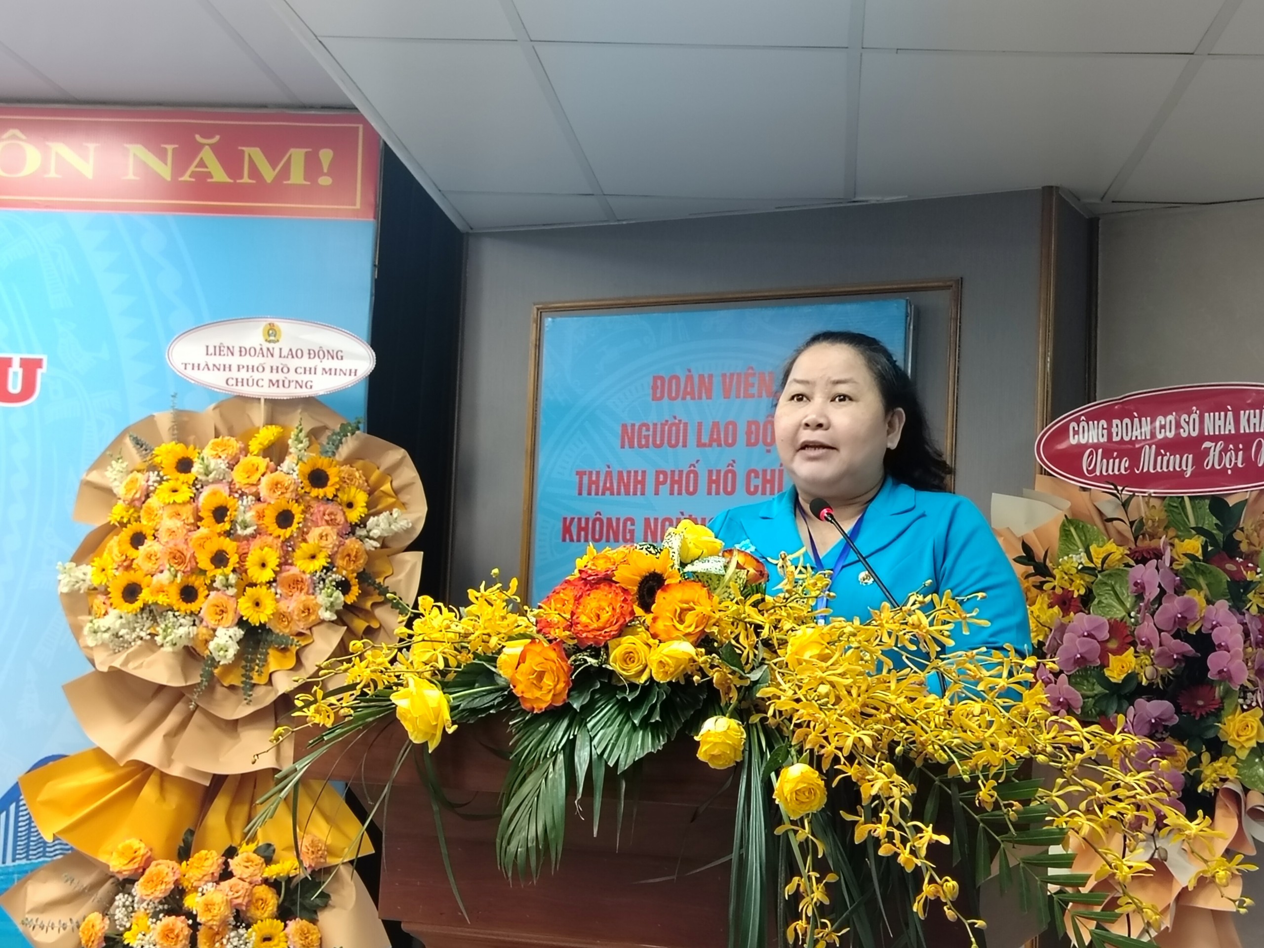 Bà Nguyễn Thị Mỹ Hương làm Chủ tịch Công đoàn phường Xuân Hòa 4 Bà Nguyễn Thị Mỹ Hương làm Chủ tịch Công đoàn phường Xuân Hòa, TP HCM - Ảnh 4.