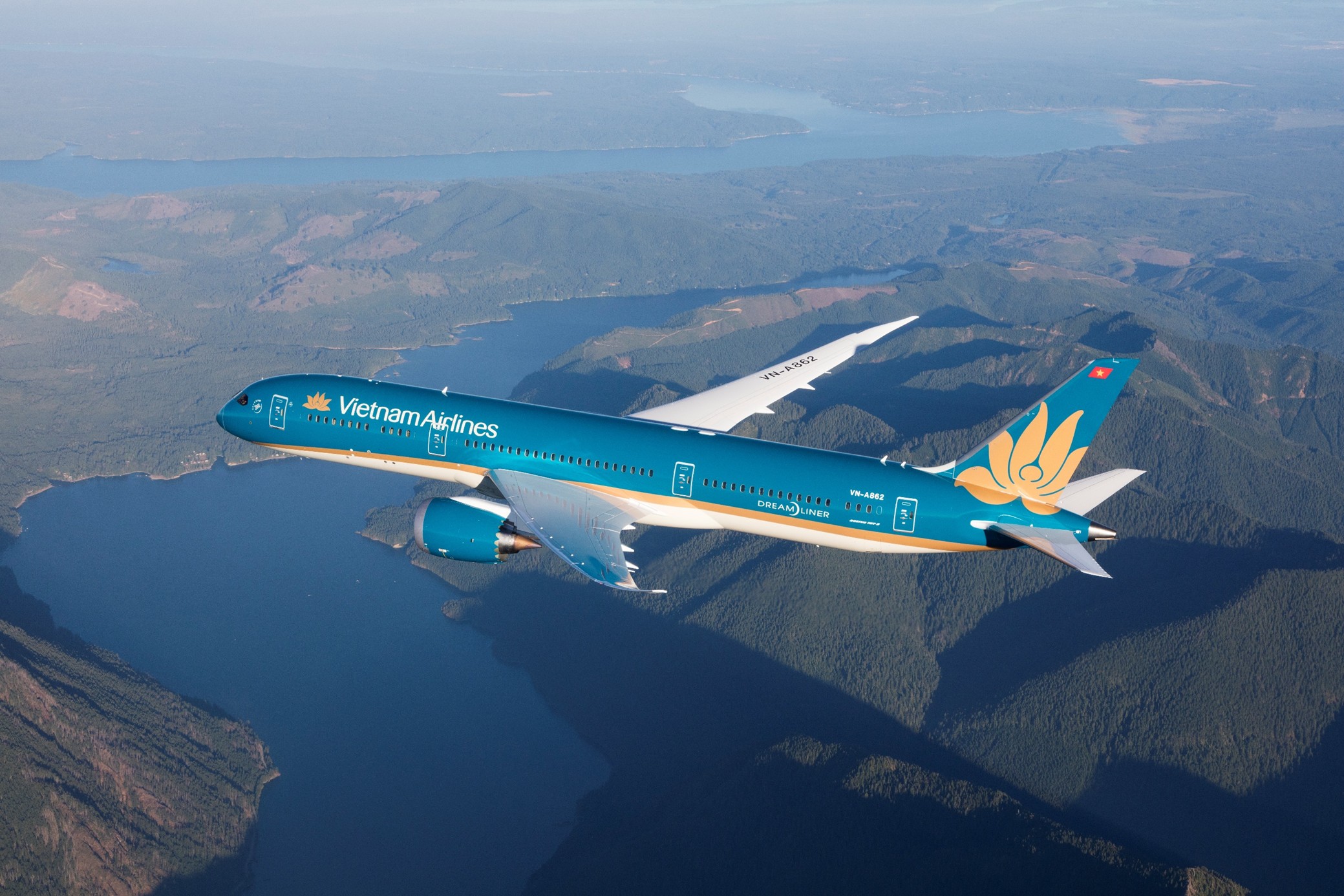 Vietnam Airlines - Ảnh 2.