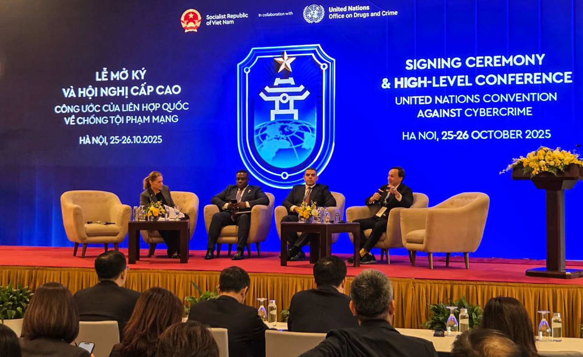 'Công ước Hà Nội là lá chắn thép chống tội phạm tiền số' 2 Chuyên gia của Binance: 'Công ước Hà Nội là lá chắn thép chống tội phạm tiền số' - Ảnh 2.