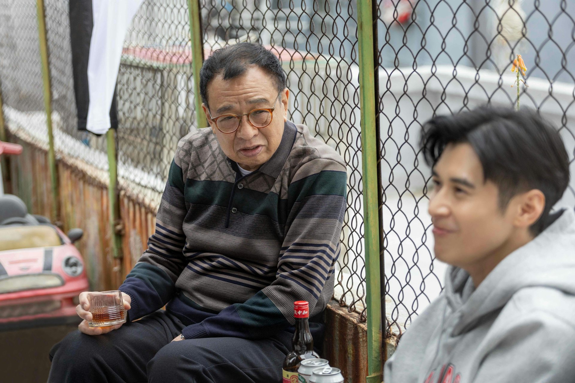 'Trùm vai phụ' Hứa Thiệu Hùng nguy kịch, loạt sao Hồng Kông tức tốc đến bệnh viện- Ảnh 6.