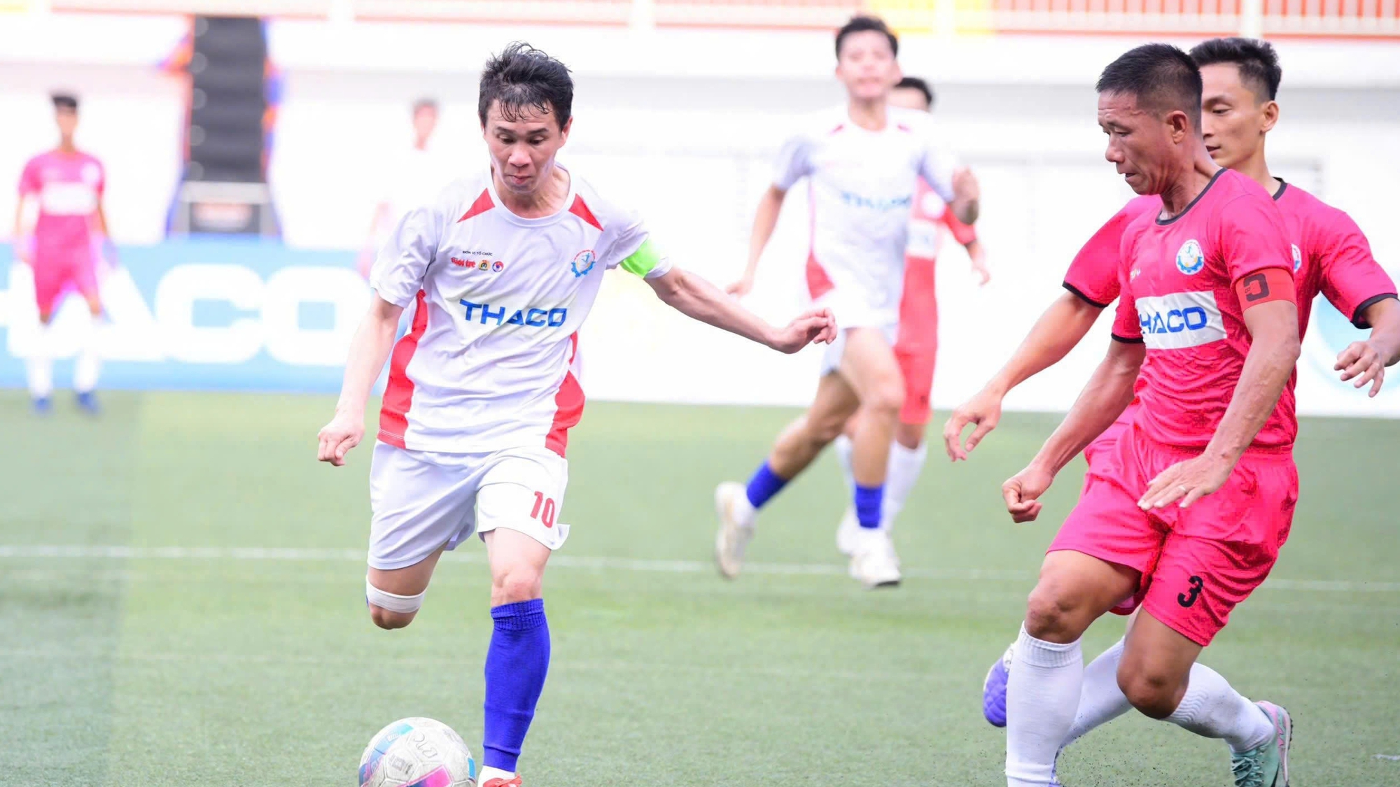 công nhân - Ảnh 1.